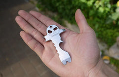 EDC Camping Outdoor Portable Stainless Steel Tactical Multi-Functional Mini Pocket