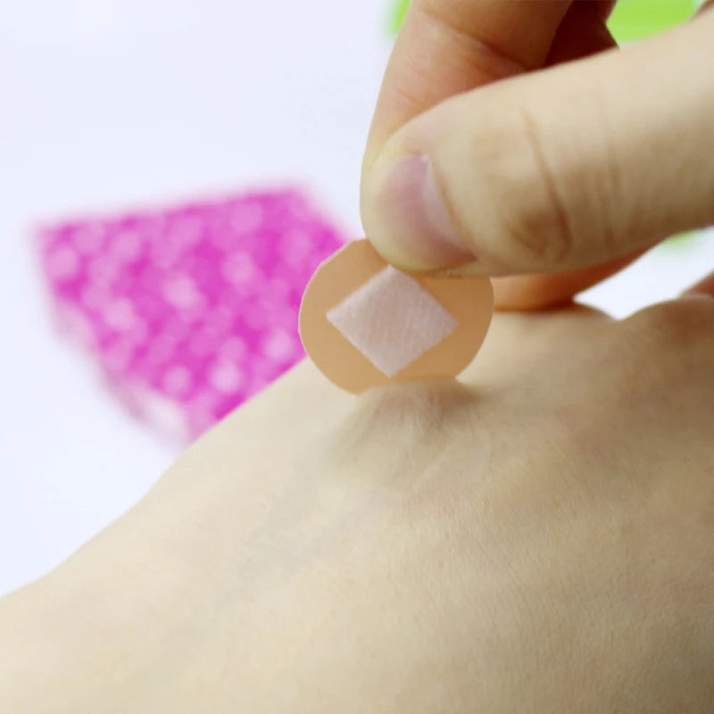 100PCS Waterproof Breathable Round Band Aid Adhesive Bandages First aid kit