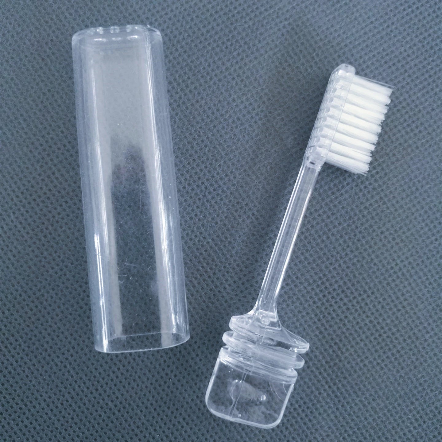 40664186847298|40664186880066